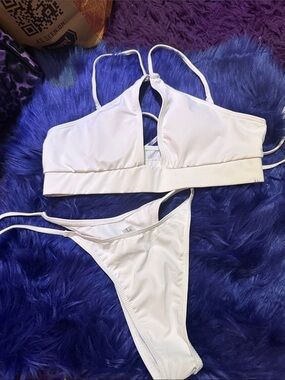 Festival RAVE Set! White Two-Piece Set size SMALL